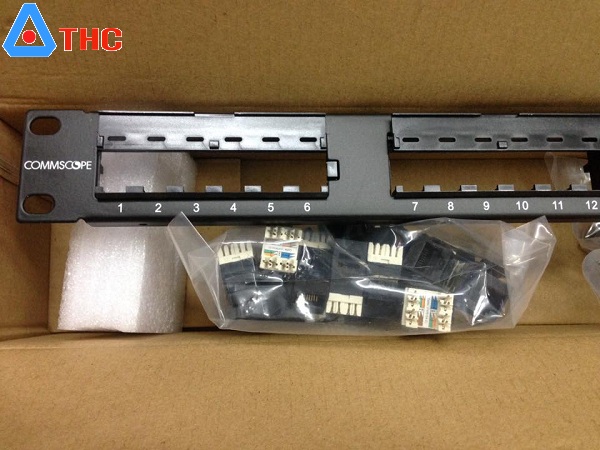 Patch panel 24 Port cat5e Commscope nhân rời